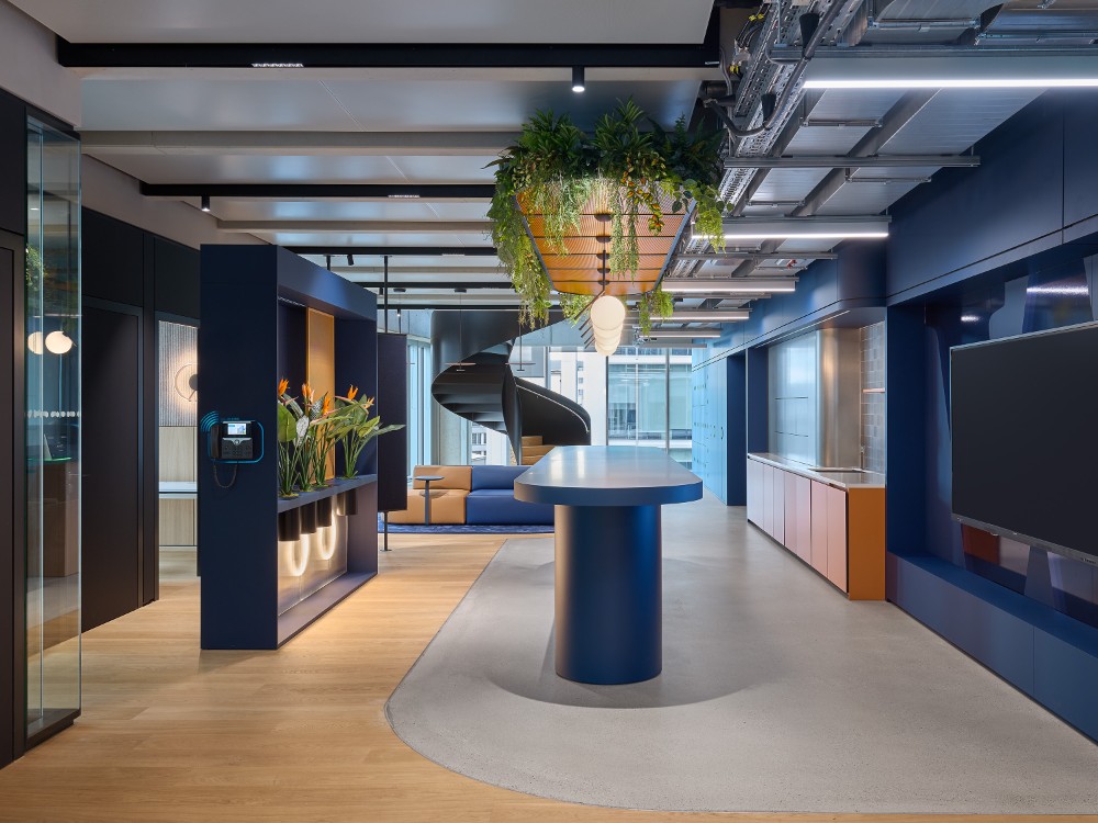 Connect – Collaborate – Create: Mit dem Wacker House ist ein flexibles Arbeitsumfeld entstanden, das Tradition und Innovation vereint. Abbildung: Zooey Braun