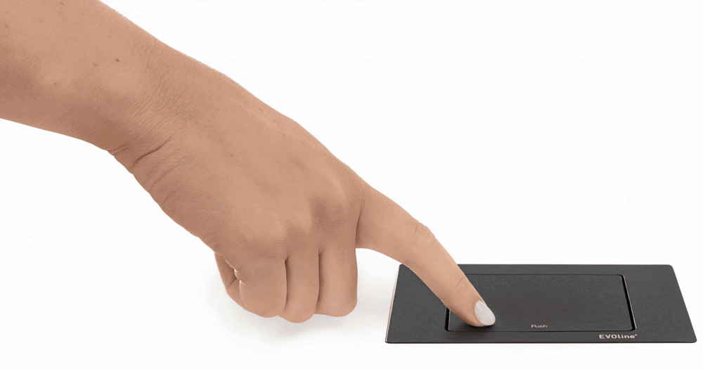 Die 180-Grad-Drehbewegung des Spins sorgt dafür, dass Steckdose und USB-C-Charger jederzeit bequem zugänglich sind. Abbildung: Schulte – Elektrotechnik