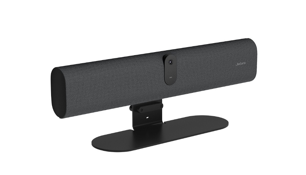 Kompakte Videobars wie die neue Jabra PanaCast U30 vereinen Kamera, Mikrofone und Lautsprecher in einem Gehäuse und lassen sich per Plug-and-Play verbinden. Abbildung: Jabra